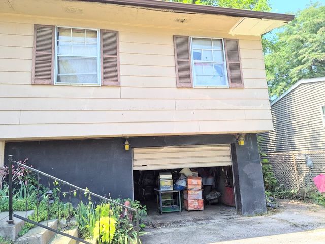 2308 Jebens Avenue, Davenport, IA 52804