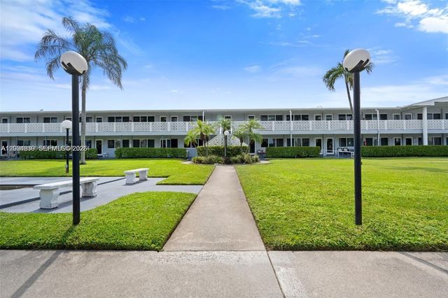 600 Layne Blvd 212, Hallandale Beach, FL 33009
