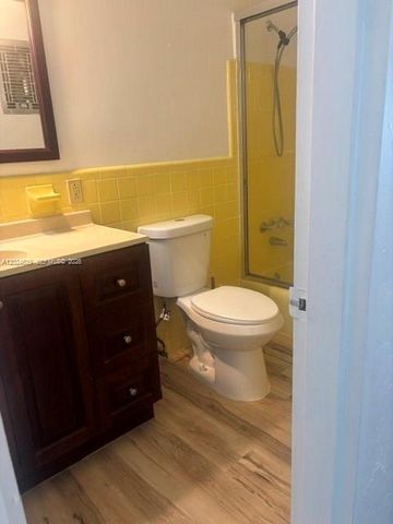 600 Layne Blvd 212, Hallandale Beach, FL 33009