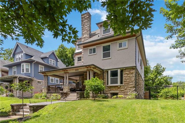 2528 Benton Boulevard, Kansas City, MO 64127