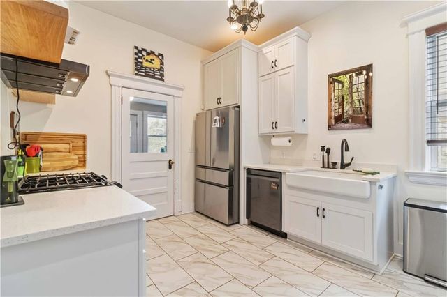 2528 Benton Boulevard, Kansas City, MO 64127