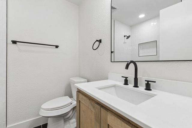 1505 Jennifer Street, Richardson, TX 75082