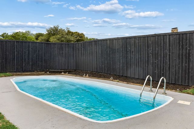 1505 Jennifer Street, Richardson, TX 75082