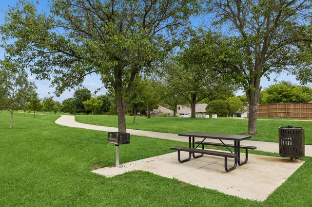 1505 Jennifer Street, Richardson, TX 75082