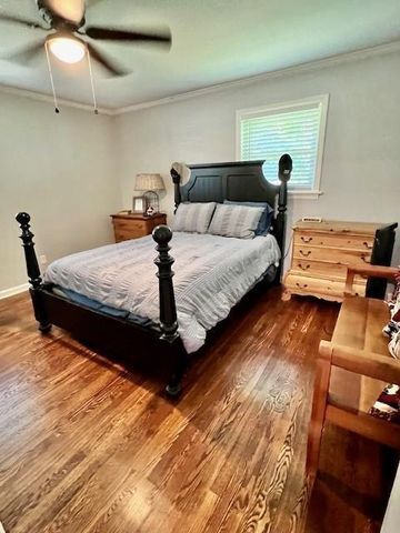4 Crestwood Road, Cartersville, GA 30121