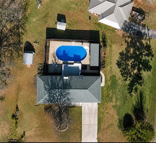 4 Crestwood Road, Cartersville, GA 30121