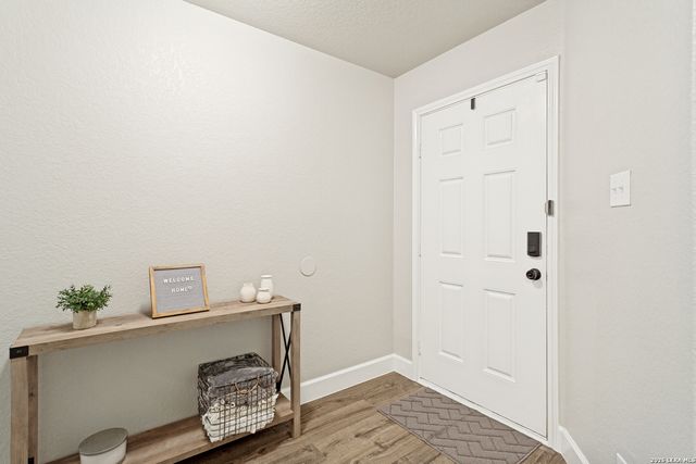709 Brown Thrasher, San Antonio, TX 78253