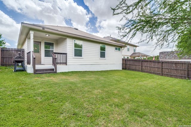 709 Brown Thrasher, San Antonio, TX 78253