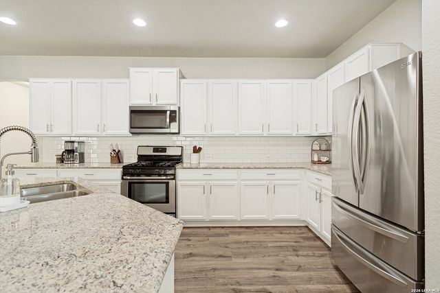 709 Brown Thrasher, San Antonio, TX 78253