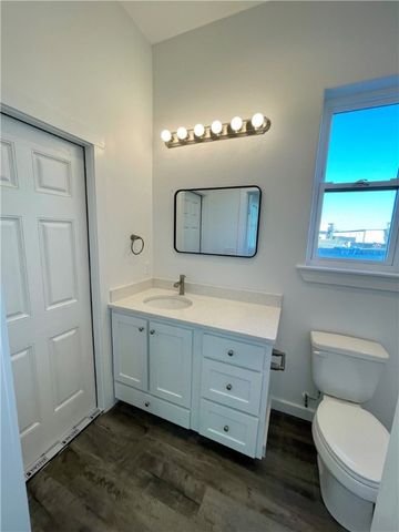 227 Port Mansfield St, Port Aransas, TX 78373