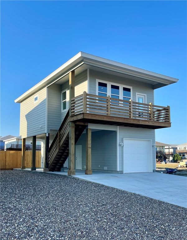 227 Port Mansfield St, Port Aransas, TX 78373 — photo 2