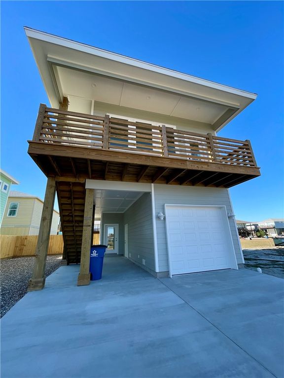 227 Port Mansfield St, Port Aransas, TX 78373 — photo 3