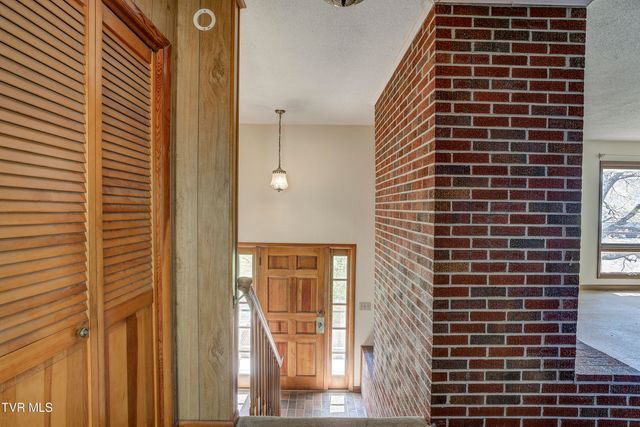 375 Okolona Drive, Erwin, TN 37650