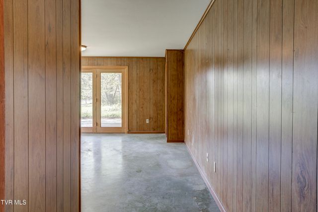 375 Okolona Drive, Erwin, TN 37650