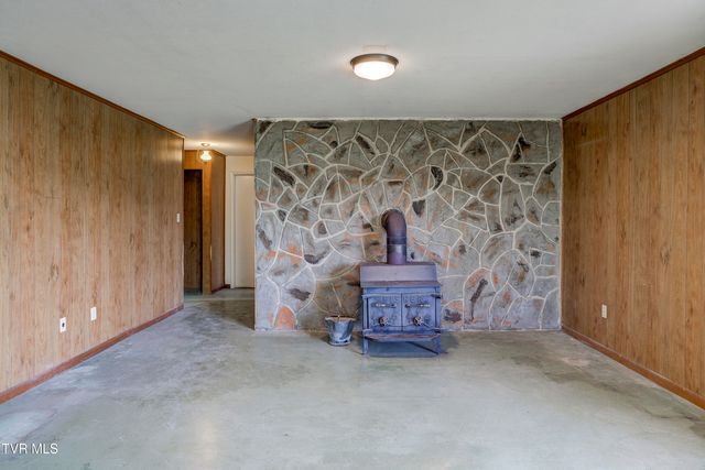 375 Okolona Drive, Erwin, TN 37650