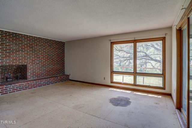 375 Okolona Drive, Erwin, TN 37650