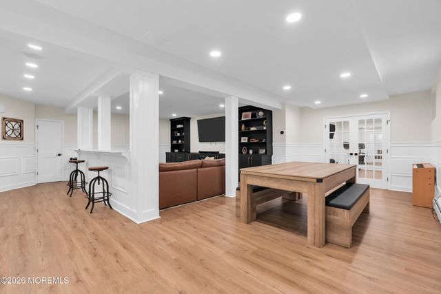11 Verrazano Drive, Middletown, NJ 07748