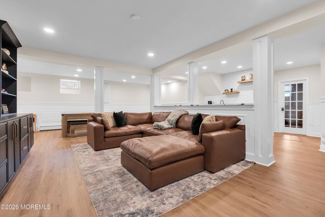 11 Verrazano Drive, Middletown, NJ 07748