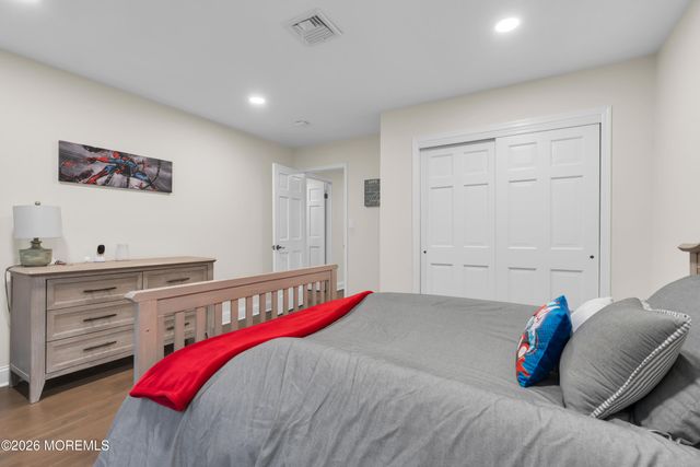 11 Verrazano Drive, Middletown, NJ 07748