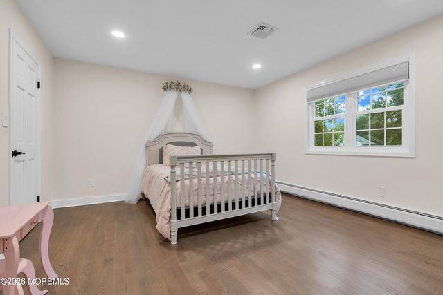11 Verrazano Drive, Middletown, NJ 07748