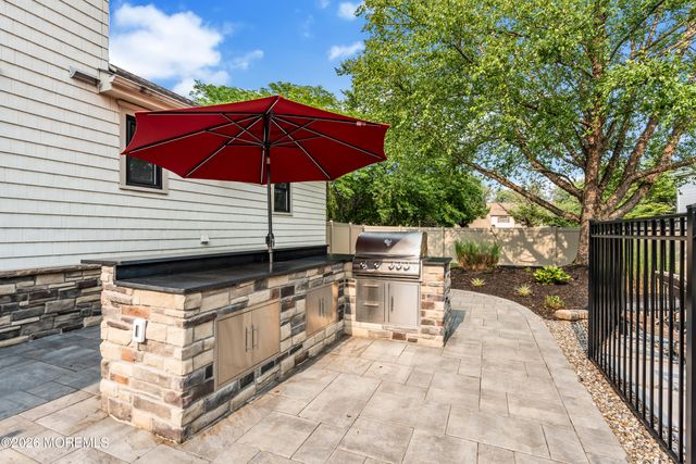 11 Verrazano Drive, Middletown, NJ 07748