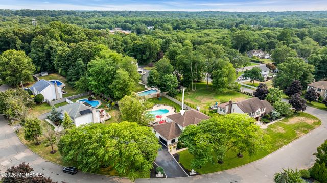 11 Verrazano Drive, Middletown, NJ 07748