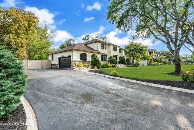 11 Verrazano Drive, Middletown, NJ 07748
