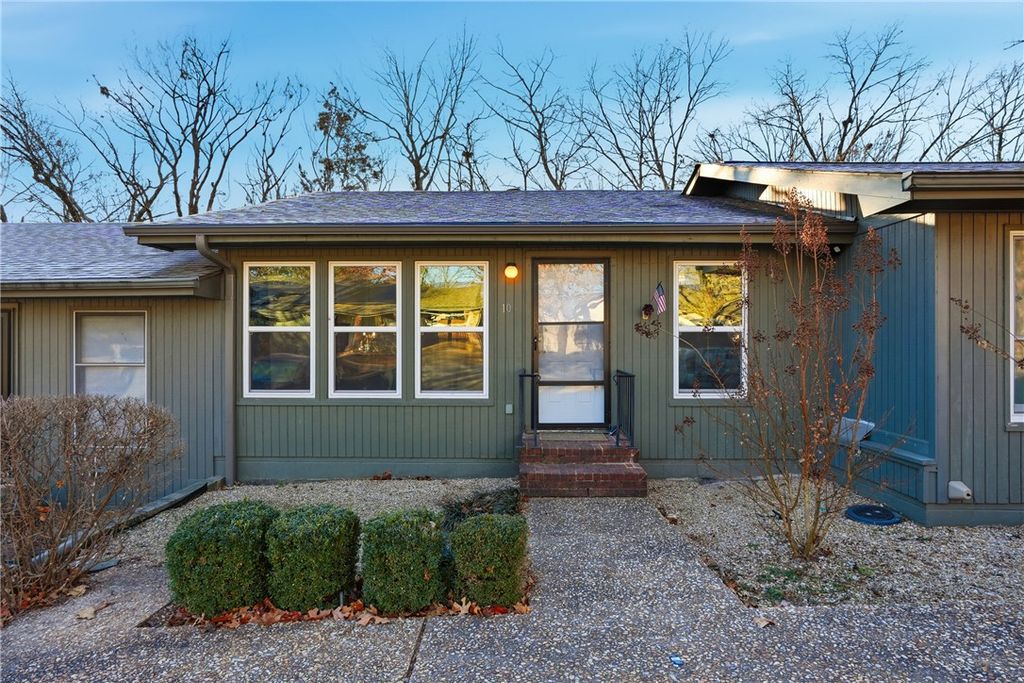10 Dogwood Drive, Bella Vista, AR 72714