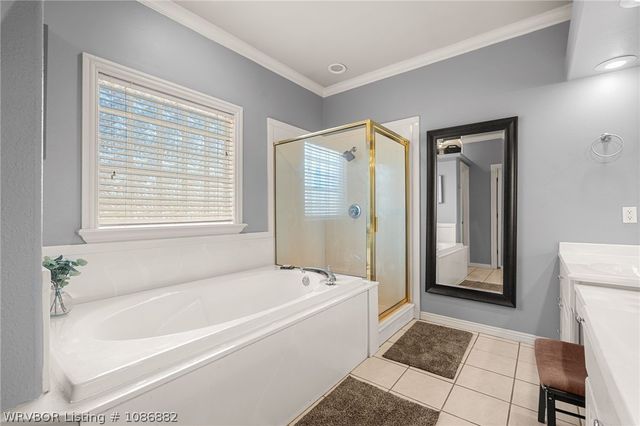 2307 Parkway Lane, Van Buren, AR 72956