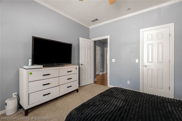 2307 Parkway Lane, Van Buren, AR 72956