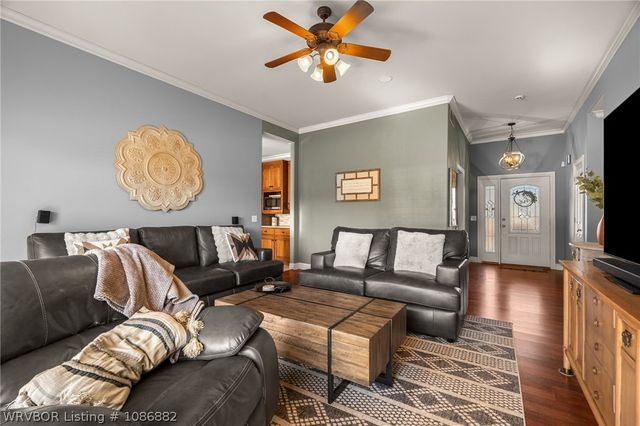 2307 Parkway Lane, Van Buren, AR 72956