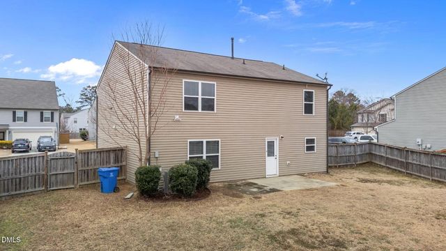 2616 Fortrose Lane, Fuquay Varina, NC 27526