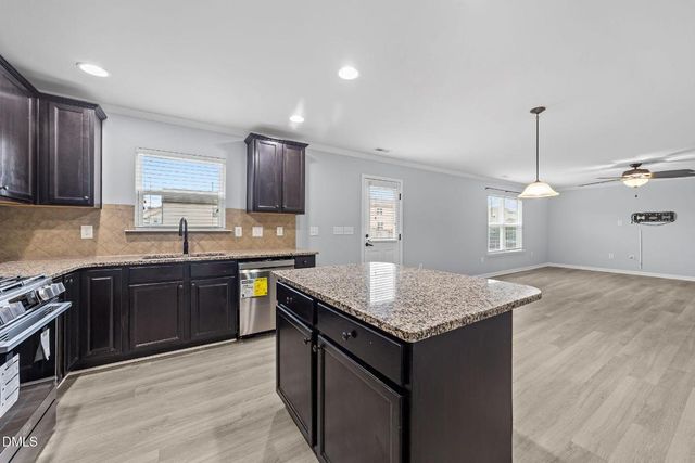 2616 Fortrose Lane, Fuquay Varina, NC 27526