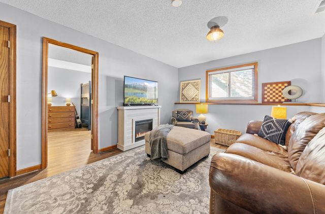 18270 Emerald Trail, Farmington, MN 55024