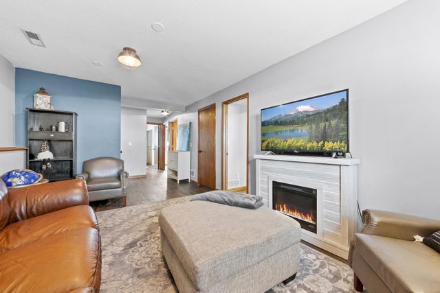 18270 Emerald Trail, Farmington, MN 55024