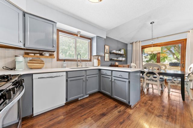 18270 Emerald Trail, Farmington, MN 55024