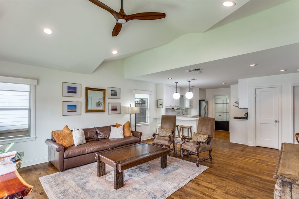 3720 Washburn Avenue, Fort Worth, TX 76107 — photo 5