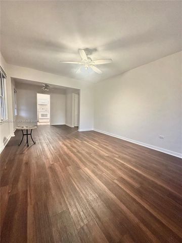 430 76th St 4, Miami Beach, FL 33141