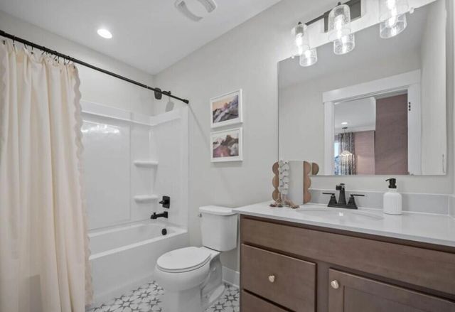 2951 Kimberley Road, Ann Arbor, MI 48104