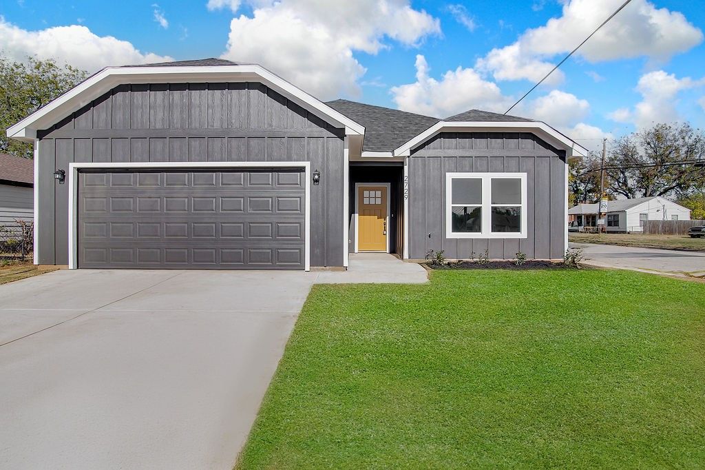2729 Finley Street, Fort Worth, TX 76131