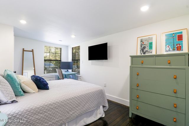 411 Necaise Street, Waveland, MS 39576