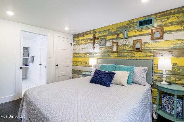 411 Necaise Street, Waveland, MS 39576