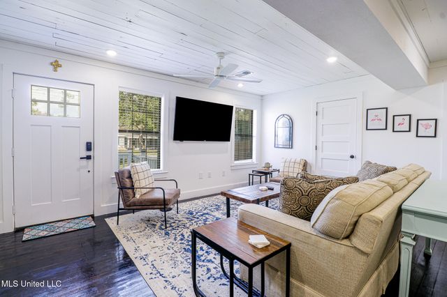 411 Necaise Street, Waveland, MS 39576