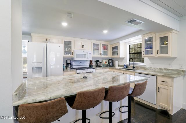 411 Necaise Street, Waveland, MS 39576