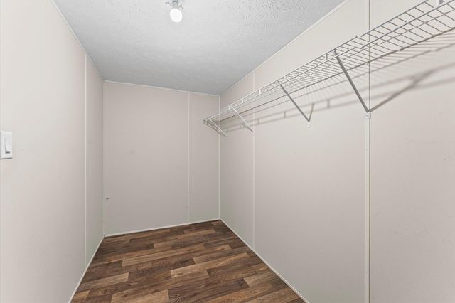 543 Ashlawn Drive, Conroe, TX 77303