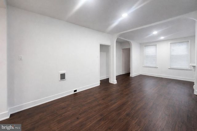 2131 CROSS ST, Philadelphia, PA 19146