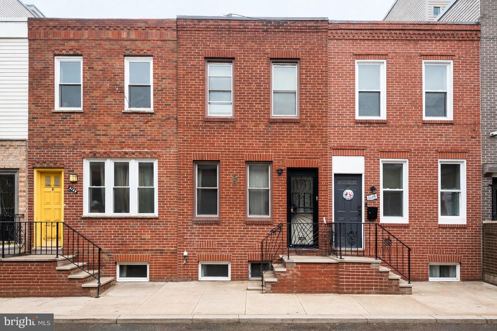 2131 CROSS ST, Philadelphia, PA 19146