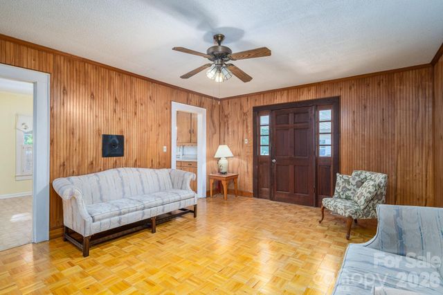 173 Salem Church Road, Lincolnton, NC 28092