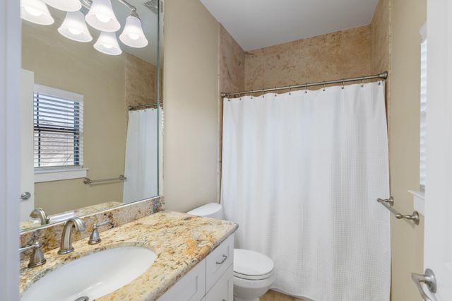 2502 Lawrence Street, Houston, TX 77008