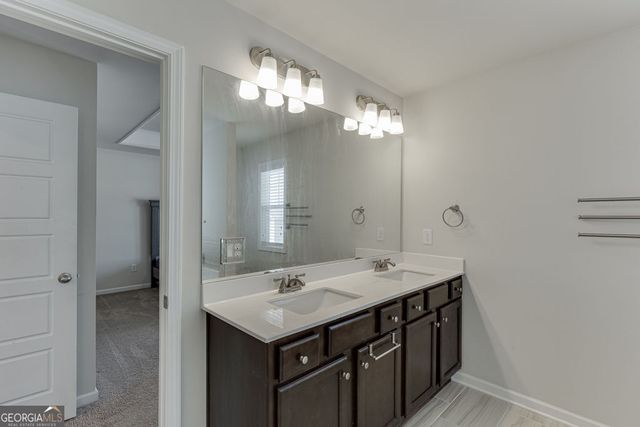 47 Station Overlook Drive, Auburn, GA 30011